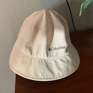 Columbia bucket hat